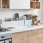 StoneKitchen Pera – özel üretim ahşap kapı detay görünümü 3