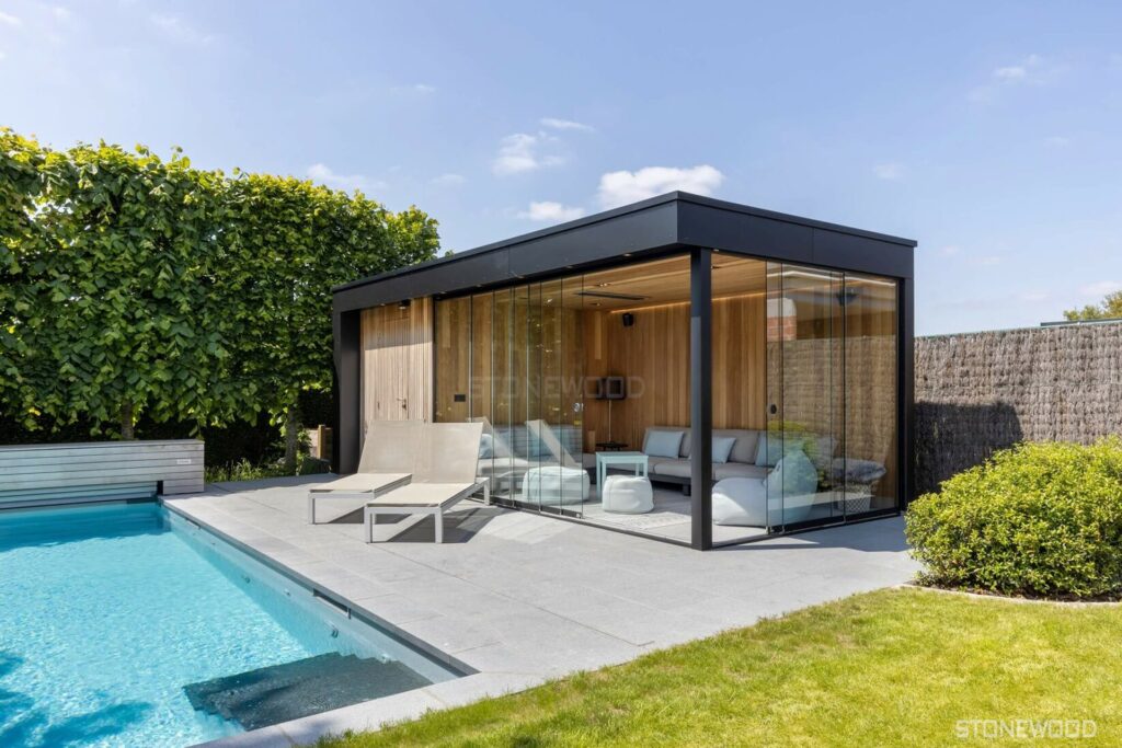 Modern Havuz Kenarı Ahşap Kamelya – Stonewood Pera 3 × 7 – özel üretim ahşap pergola