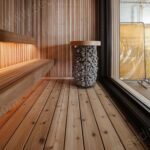 Ev Tipi Portatif Sauna – Stonewood Kuğu 12 m² – özel üretim ahşap kapı detay görünümü 4