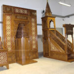 Modern Ahşap Cami Mihrabı – Model MH-0012 – özel üretim ahşap ürün detay görünümü 2
