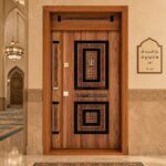 Yangına Dayanımlı Modern Ahşap Cami Kapısı – özel üretim ahşap kapı detay görünümü 1